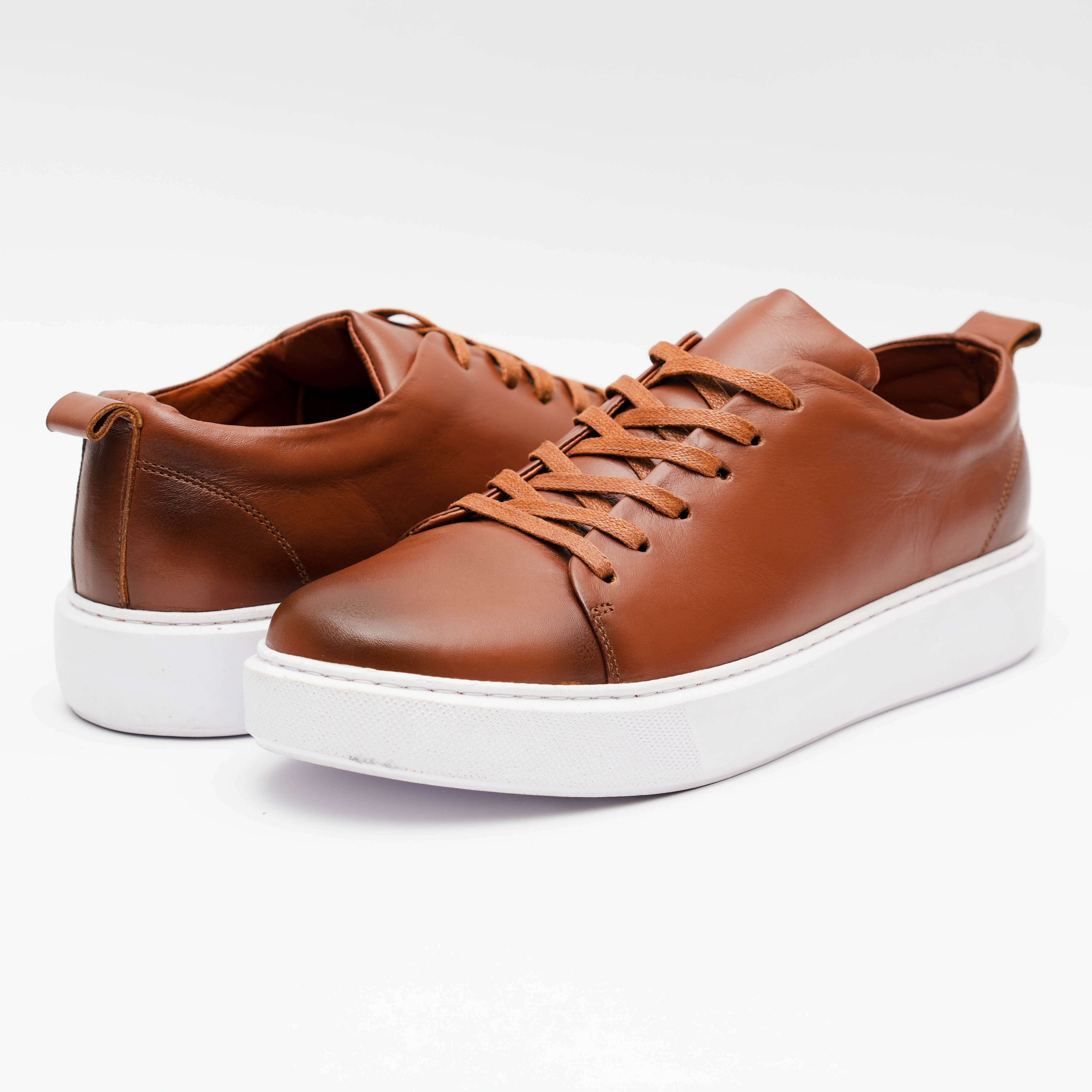 Basket en Cuir Premium 2025